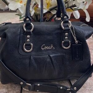 Coach Black Leather Women's Bag